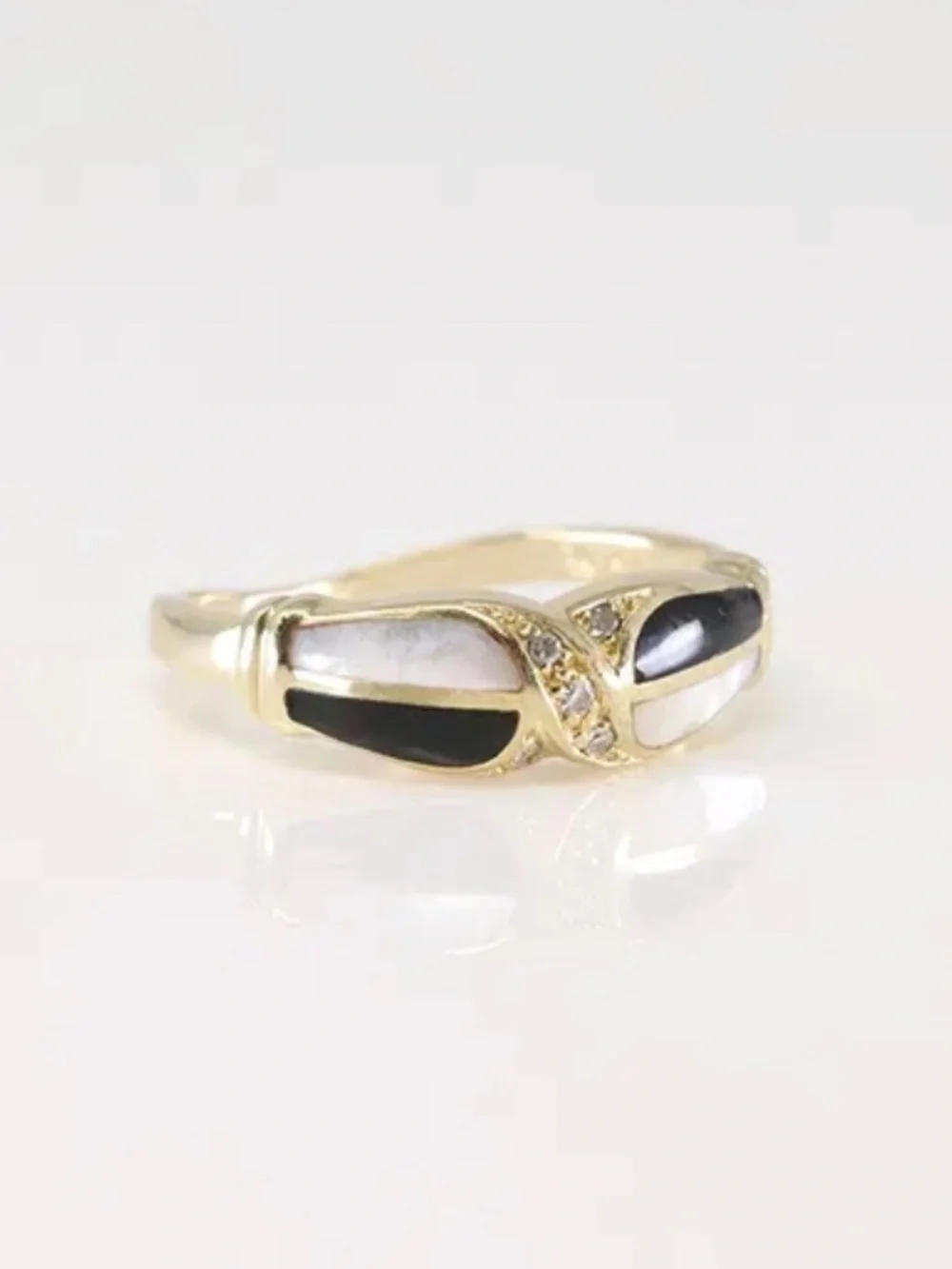 10k Gold Ring with 5 small diamonds